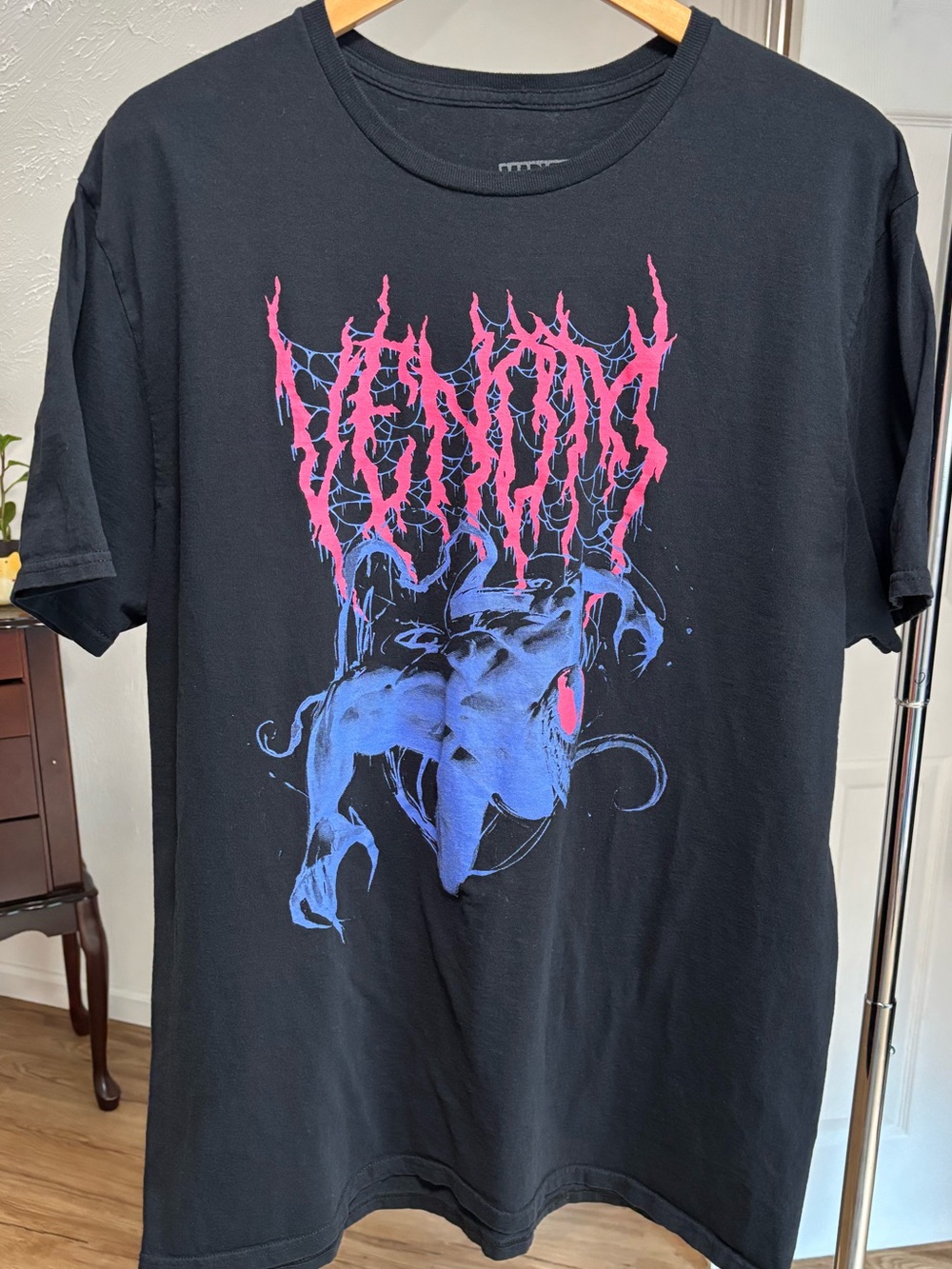 Marvel Venom heavy metal graphic tee, Lootcrate size 2XL